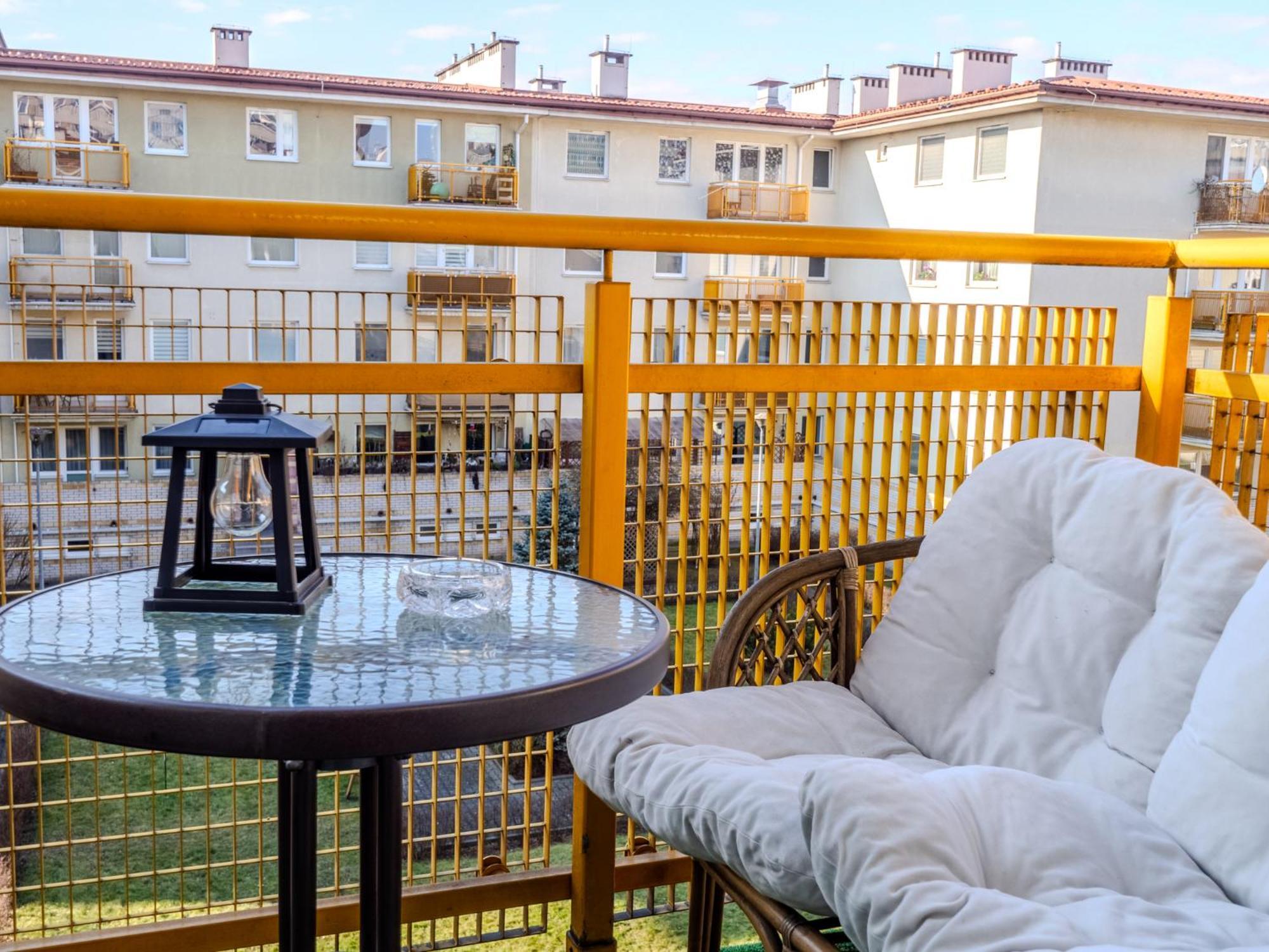 Wspomnienie Mlodosci Apartment Krasków Exterior foto